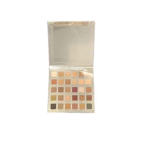 Cai 30 Matte & Shimmer Colors Eye Shadow Palette Cruelty Free NWOT - Picture 3 of 4